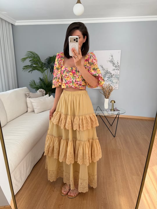 Tuvana Sarı Renk Katlı Etek