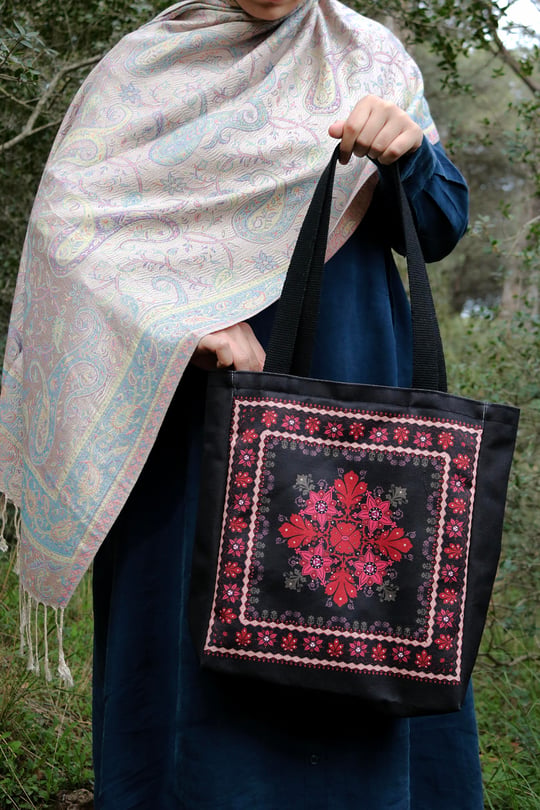 Leyl Desen Baskılı Körüklü 40*40 cm 390 gram Siyah Bez Çanta