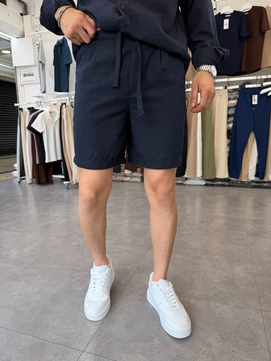 Pileli Beli Yarım Lastik Keten Şort Lacivert