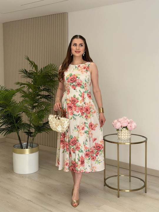 Çiçekli Beli Drape Detaylı Elbise 