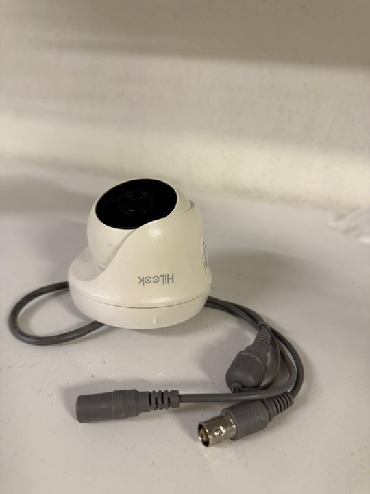 Vivotek IP8332-C