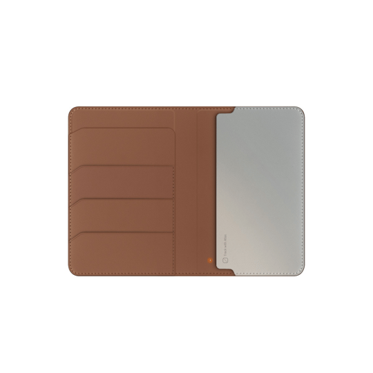 Uniq Belmont RFID-Block Apple Find My Özellikli Vegan Deri Kart & Pasaport Tutucu – Karamel-Bej