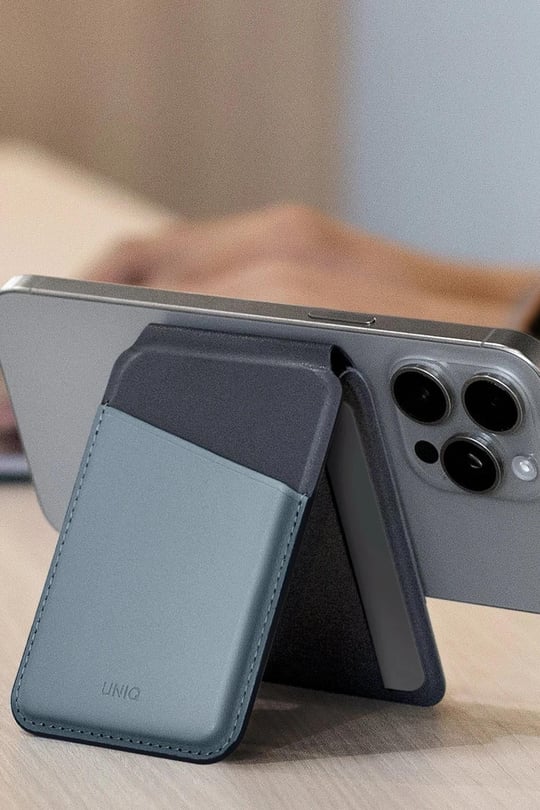Uniq Lyden DS RFID Block Manyetik Kartlıklı MagSafe Uyumlu Deri Stant – Mavi