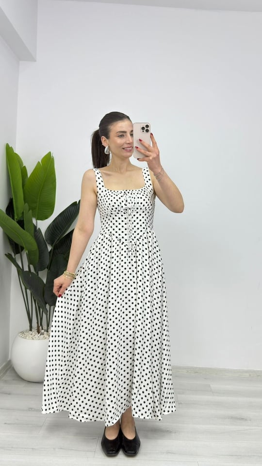 3917 Puantiyeli Askılı Beli Lastikli Elbise Beyaz
