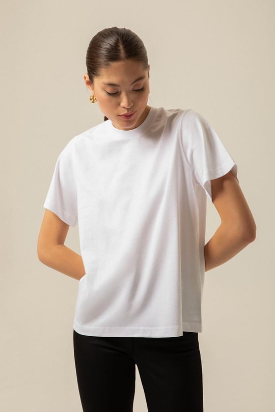 Dökümlü Beyaz Basic T-shirt | Rue Online Satış
