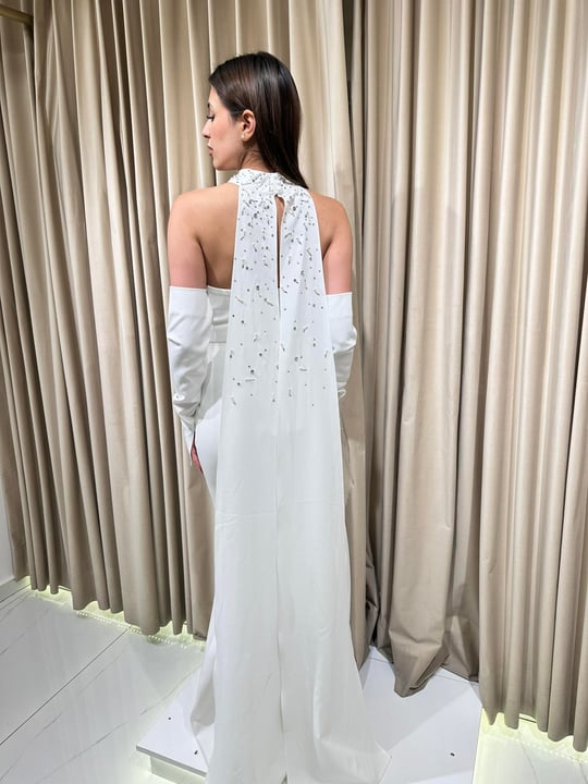 Beyaz Taş İşlemeli Balık Model Eldivenli Abiye Elbise | Kaleiçi Yıldızlar