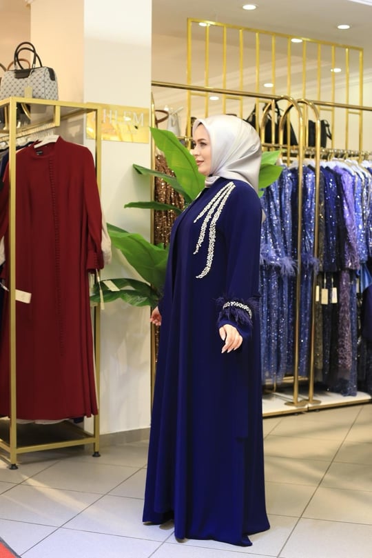 4200 KOD KOLLARI TÜYLÜ ABAYA TAKIM LACİVERT