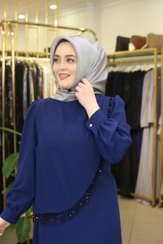 7368 KOD TEKLİ TAŞ İŞLEMELİ ELBİSE İNDİGO