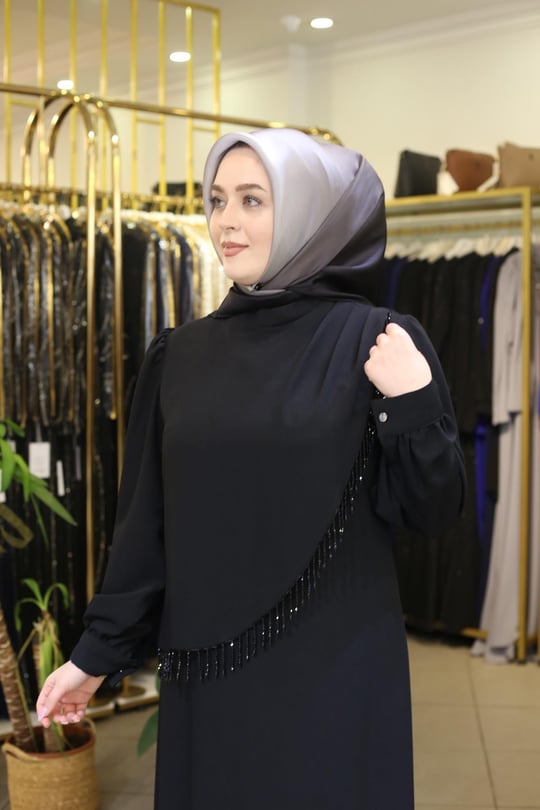 7368 KOD TEKLİ TAŞ İŞLEMELİ ELBİSE SİYAH