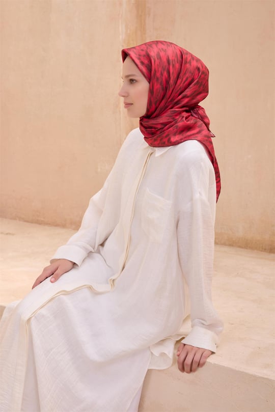{URUNSEO_TITLE} | BELLI | BELLİ İPEK EŞARP | BELLİ SAF İPEK EŞARP 4103D (S) - 82