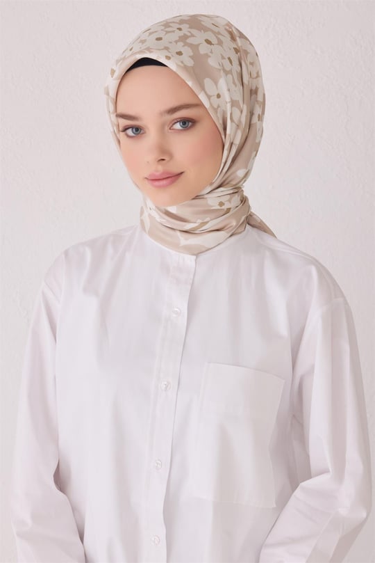 {URUNSEO_TITLE} | BELLI | BELLİ İPEK EŞARP | BELLİ SAF İPEK EŞARP 4044D (T) - 85