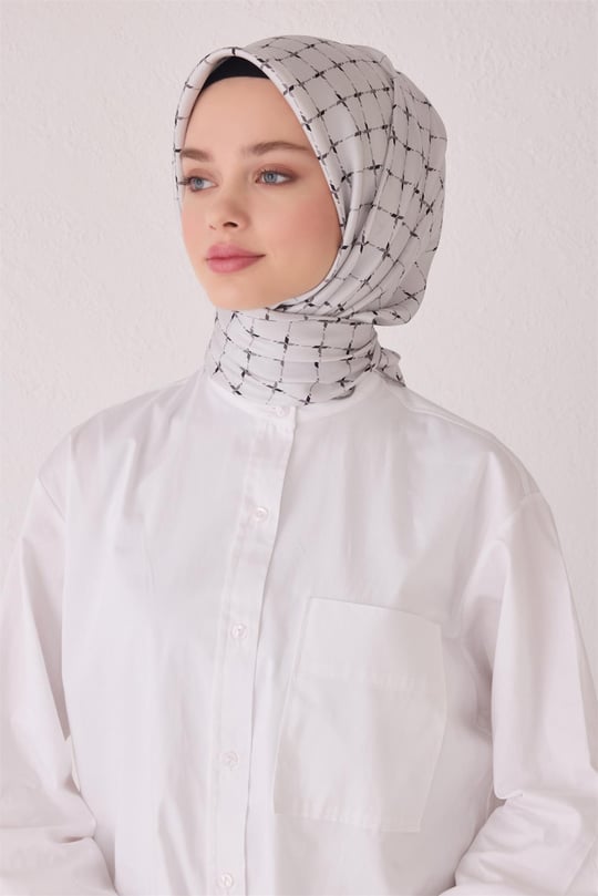 {URUNSEO_TITLE} | BELLI | BELLİ İPEK EŞARP | BELLİ SAF İPEK EŞARP 4048D (T) - 06