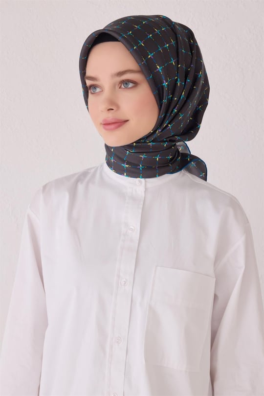 {URUNSEO_TITLE} | BELLI | BELLİ İPEK EŞARP | BELLİ SAF İPEK EŞARP 4048D (T) - 84
