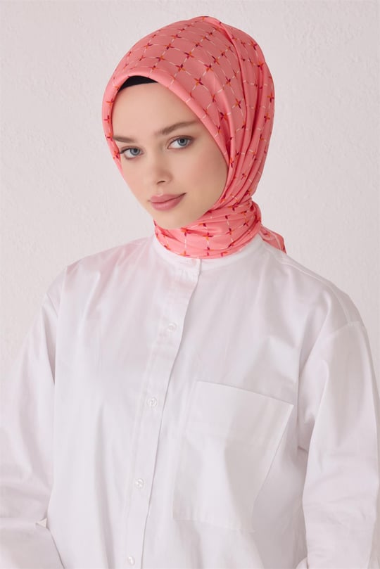 {URUNSEO_TITLE} | BELLI | BELLİ İPEK EŞARP | BELLİ SAF İPEK EŞARP 4048D (T) - 31