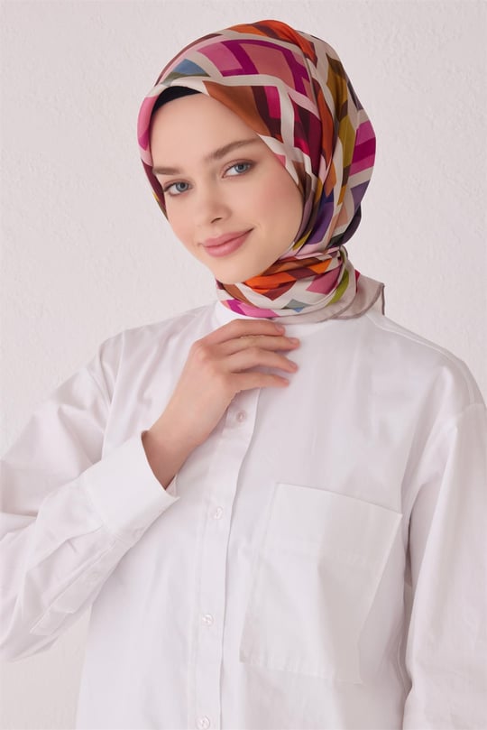 {URUNSEO_TITLE} | BELLI | BELLİ İPEK EŞARP | BELLİ SAF İPEK EŞARP 4051D (T) - 06