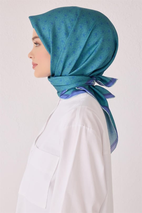 {URUNSEO_TITLE} | BELLI | BELLİ İPEK EŞARP | BELLİ SAF İPEK EŞARP 4058D (T) - 32