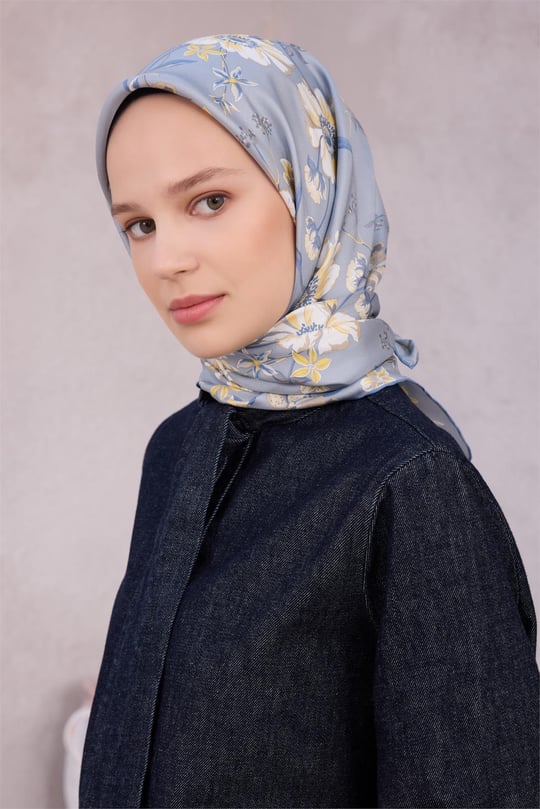 {URUNSEO_TITLE} | BELLI | BELLİ İPEK EŞARP | BELLİ ÇİÇEK DESEN İPEK EŞARP 4210D (TWILL) İNDİGO - 52
