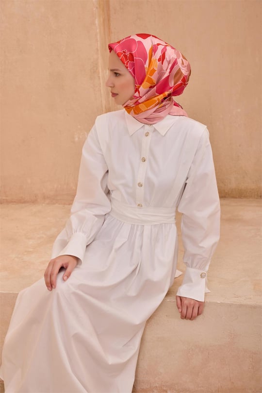 {URUNSEO_TITLE} | BELLI | BELLİ İPEK EŞARP | BELLİ ÇIÇEK DESENI İPEK EŞARP 4127D TWILL - 88