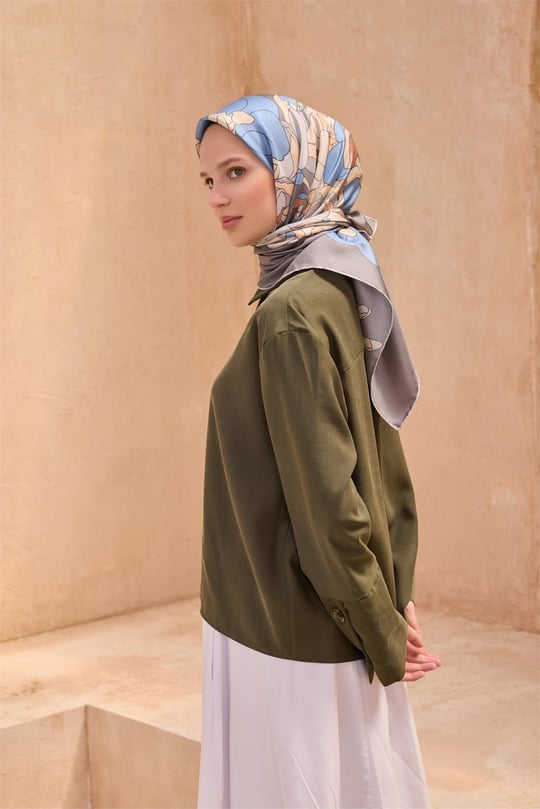 {URUNSEO_TITLE} | BELLI | BELLİ İPEK EŞARP | BELLİ ÇIÇEK DESENI İPEK EŞARP 4127D TWILL - 88