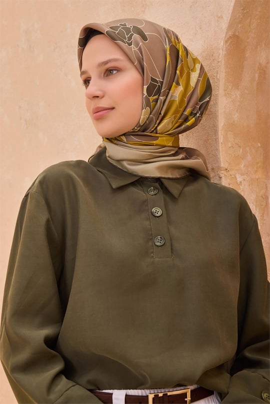 {URUNSEO_TITLE} | BELLI | BELLİ İPEK EŞARP | BELLİ ÇIÇEK DESENI İPEK EŞARP 4127D TWILL - 88