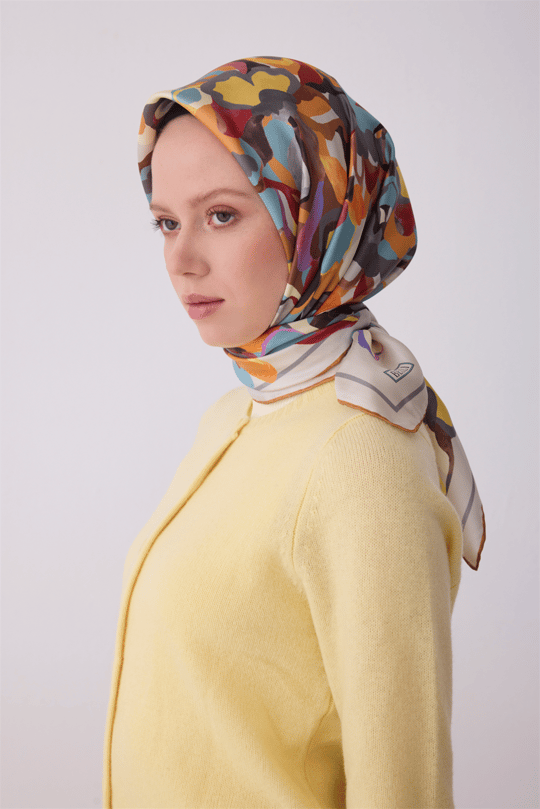 Belli Çok Renkli Çiçek Desen %100 Twill İpek Eşarp 4312-84