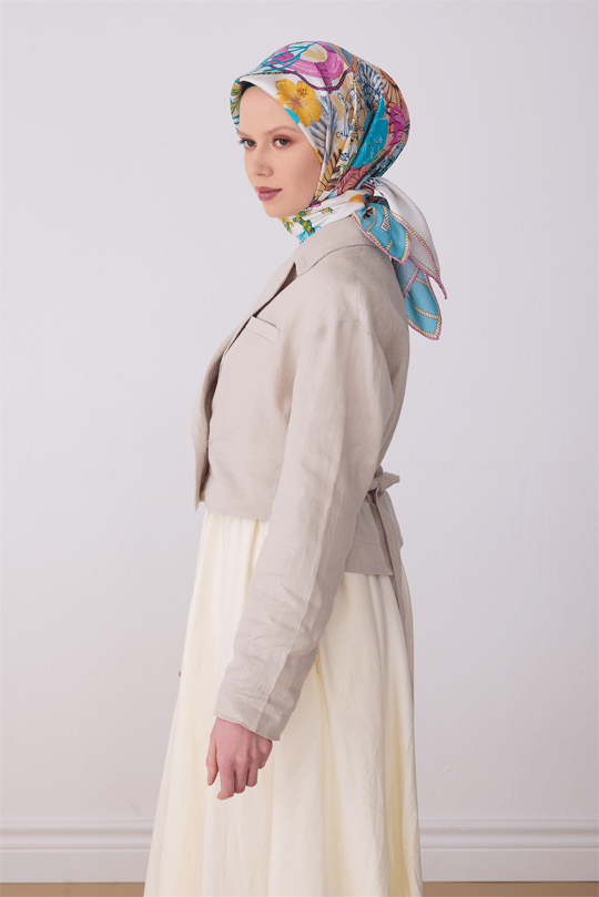 Belli Çok Renkli Obje Desen %100 Twill İpek Eşarp 4324-31