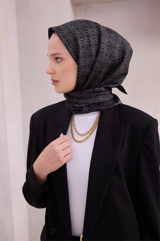 {URUNSEO_TITLE} | BELLI | BELLİ İPEK EŞARP | BELLİ GEOMETİK DESEN İPEK EŞARP 4215D (TWILL) ANTRASİT - 59