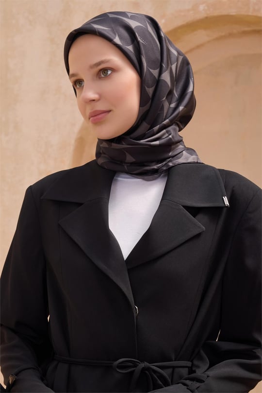 {URUNSEO_TITLE} | BELLI | BELLİ İPEK EŞARP | BELLİ GEOMETRIK DESEN İPEK EŞARP 4117D TWILL - 86