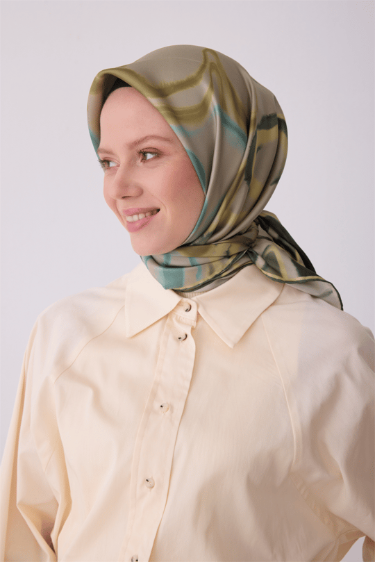 Belli Haki Soyut Desen %100 Twill İpek Eşarp 4301-80