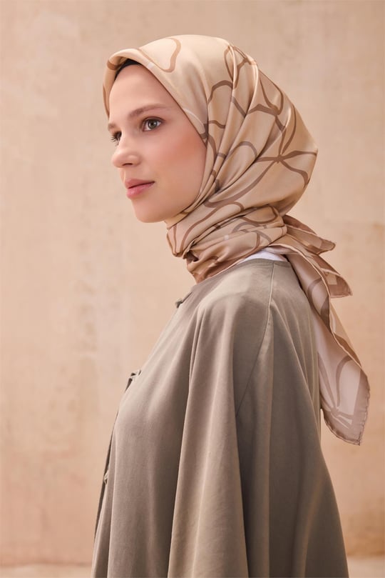 {URUNSEO_TITLE} | BELLI | BELLİ İPEK EŞARP | BELLİ OBJE DESEN İPEK EŞARP 4113D TWILL - 86