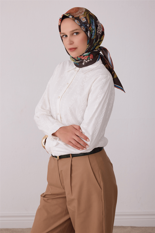 Kahverengi Çiçek Deseni %100 Twill İpek Eşarp 4415-35