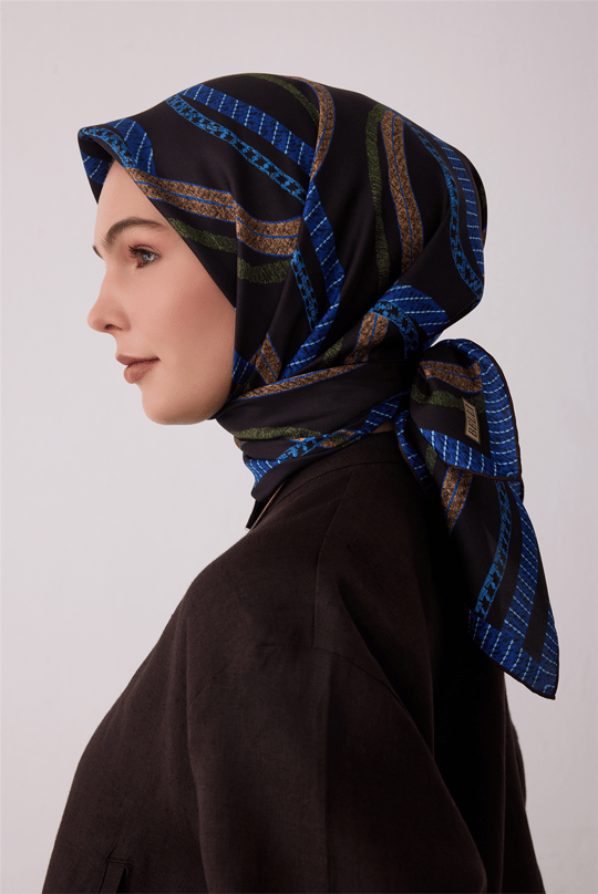 Kahverengi Geometrik Desen %100 Twill İpek Eşarp 4424-56