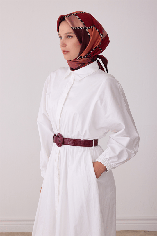 Kırmızı Geometrik Desen %100 Twill İpek Eşarp 4419-83