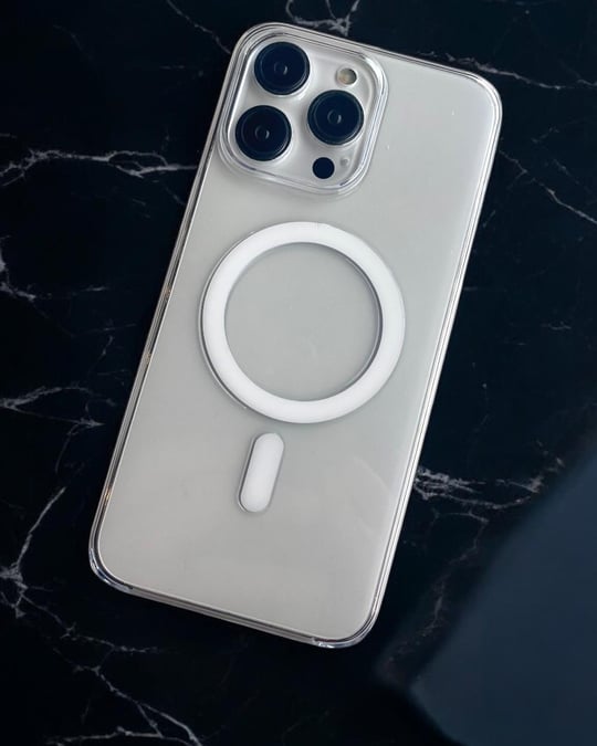 Iphone Uyumlu Animasyonlu Altı Açık Şeffaf Sararmaz Magsafe Destekli Kılıf