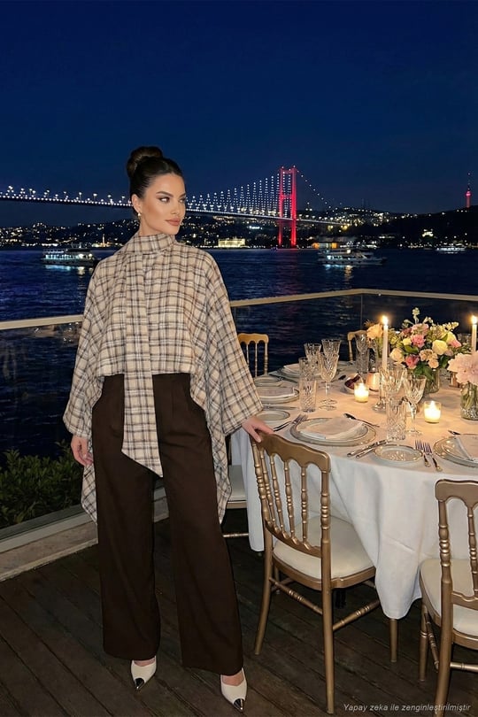 Ekoseli Pamuklu Oversize Fit Fular Yakalı Kadın Panço 6925472 BEJ