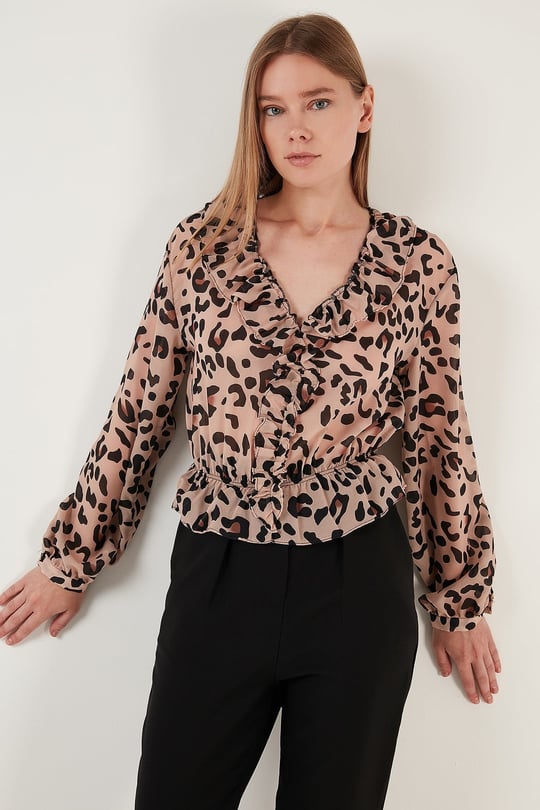Lela Leopar Desenli Fırfırlı V Yaka Tül Kadın Bluz 611KB2034 LEOPAR