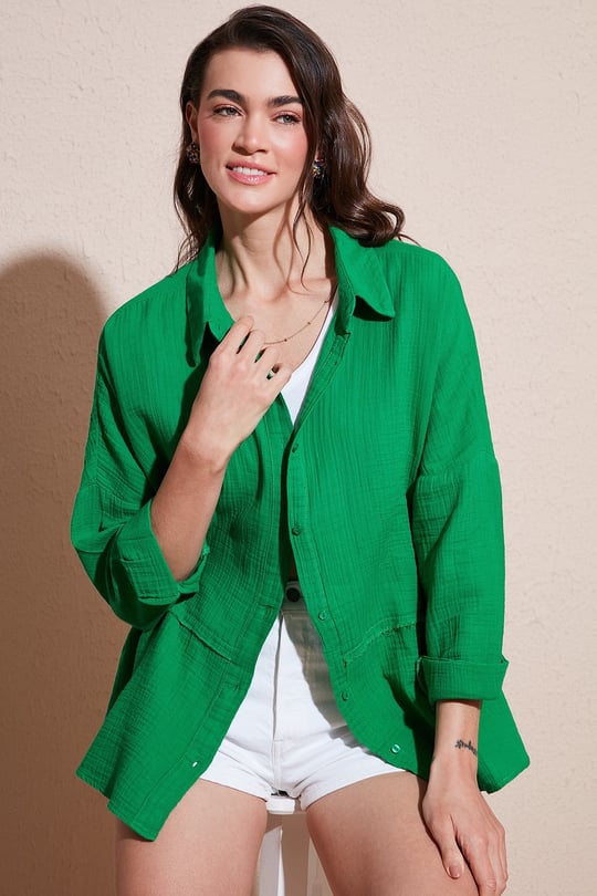 Lela Pamuklu Regular Fit Müslin Kadın Gömlek CF25S166905 BENETTON