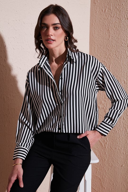 Lela Standart Fit Klasik Yaka Çizgili Kadın Gömlek 6772894 SİYAH