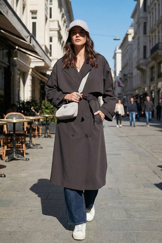 Oversize Fit Kruvaze Yaka Düğmeli Kemerli Uzun Kadın Trençkot 6839476 KOYU KAHVE
