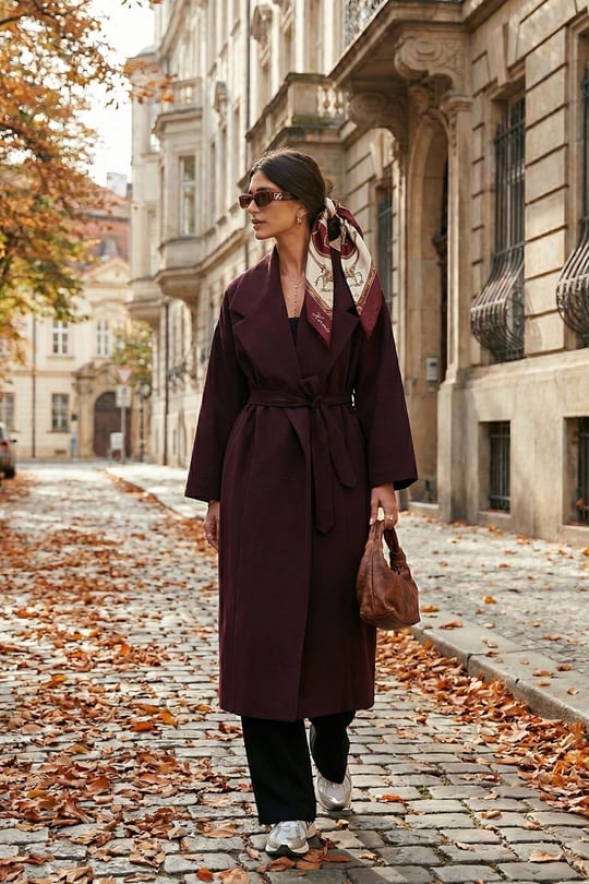 Oversize Fit Kruvaze Yaka Kuşaklı Astarlı Kadın Trençkot 6839617 MÜRDÜM