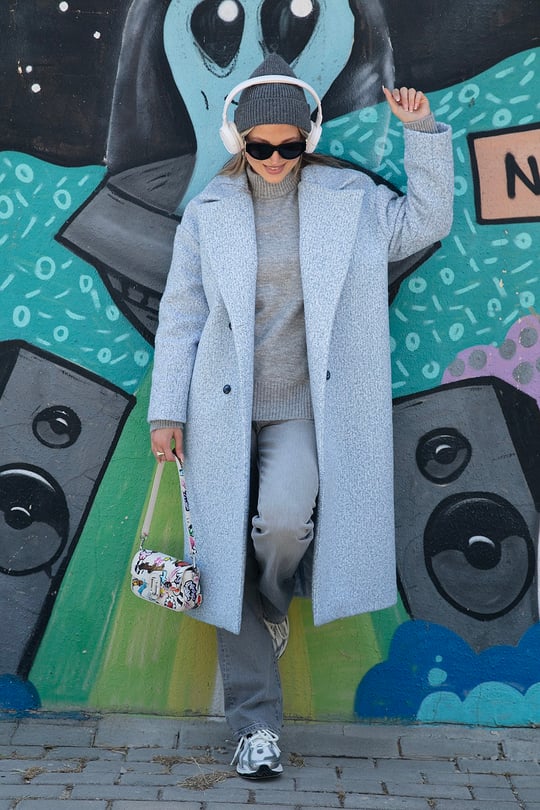 Oversize Fit Mono Yaka Düğmeli Buklet Uzun Kaşe Kadın Kaban 6810236 BEBE MAVİ