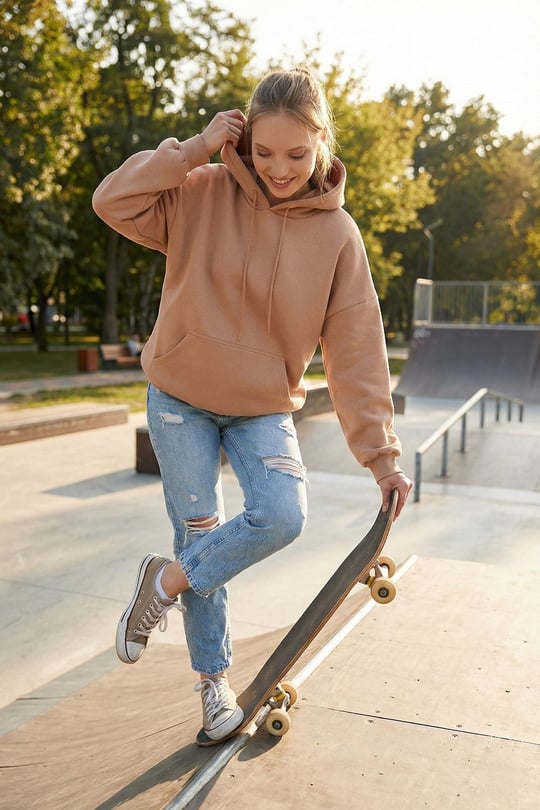 Regular Fit Pamuklu Kapüşonlu Yaka Şardonlu Kışlık Kadın Sweat 5863854 BİSKÜVİ
