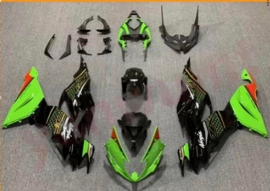 KAWASAKİ ZX-6R 2019 - 2022 YEŞİL / SİYAH GRENAJ SET