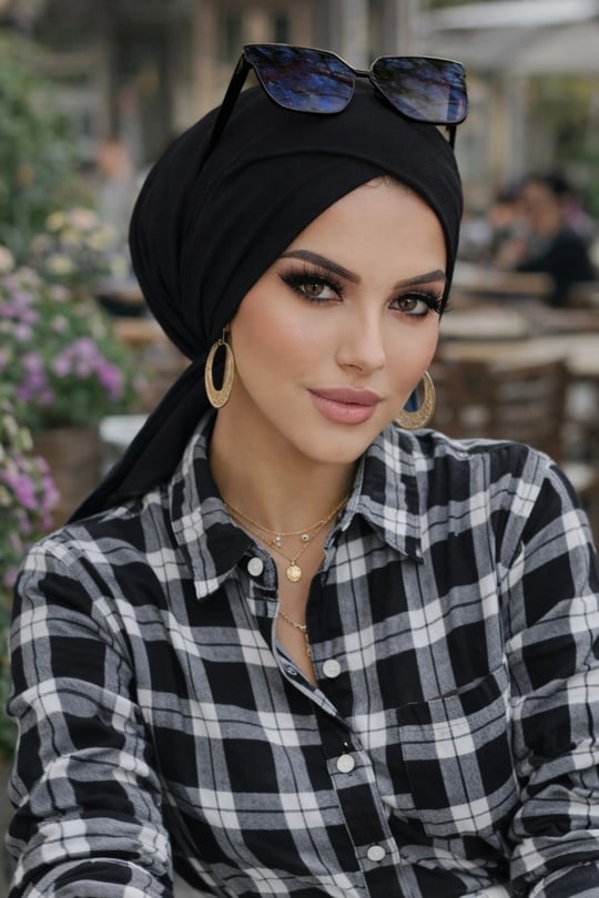 Siyah Çapraz Bone