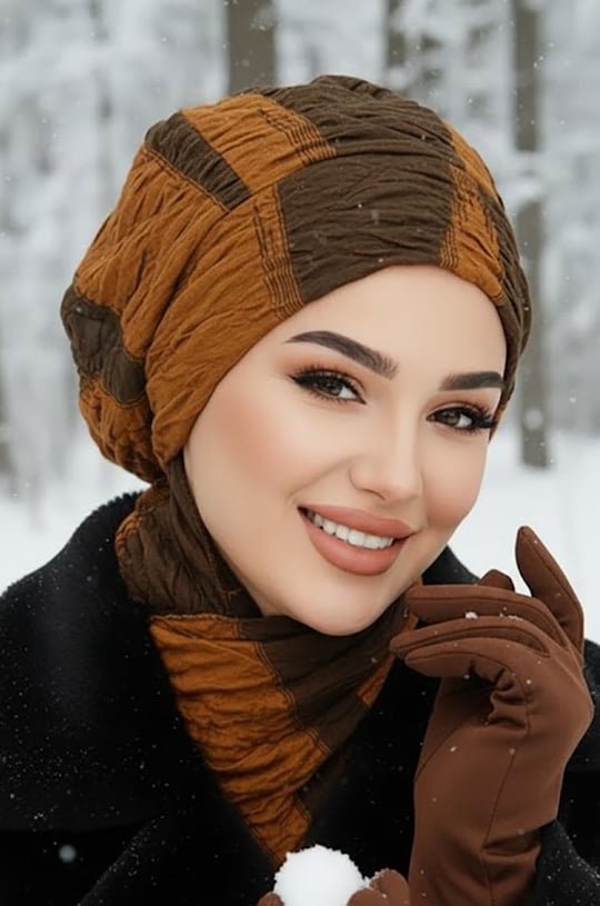 Siyah Taba Çizgili Tesettür Bere ve Etol Takım