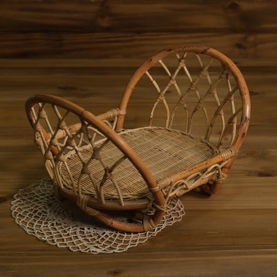 Ivy Bed – İthal Rattan El Yapımı Bebek Yatağı (Yenidoğan Çekim & Dekor)