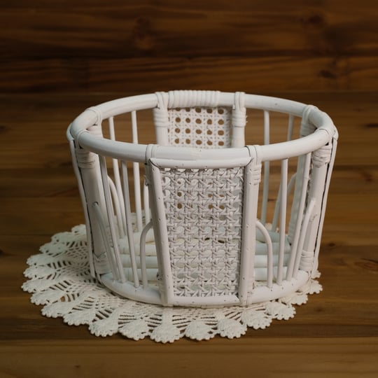 Oval Basket White – İthal  Rattan El Yapımı Sepet (Yenidoğan Çekim & Dekor)