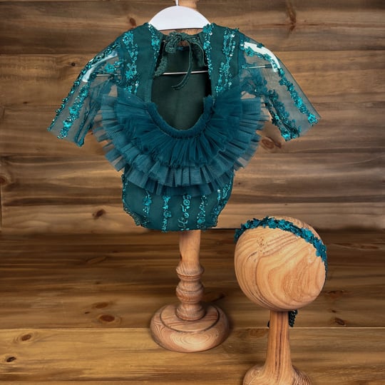 Zümrüt Yeşili 3D Çiçekli Tütü Detaylı Yenidoğan Tulum & Bandana Seti