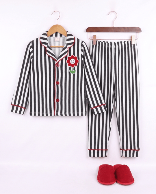5080 Çiçek Süzineli Terlikli Düğmeli Üçlü  Pijama Takımı KIRMIZI