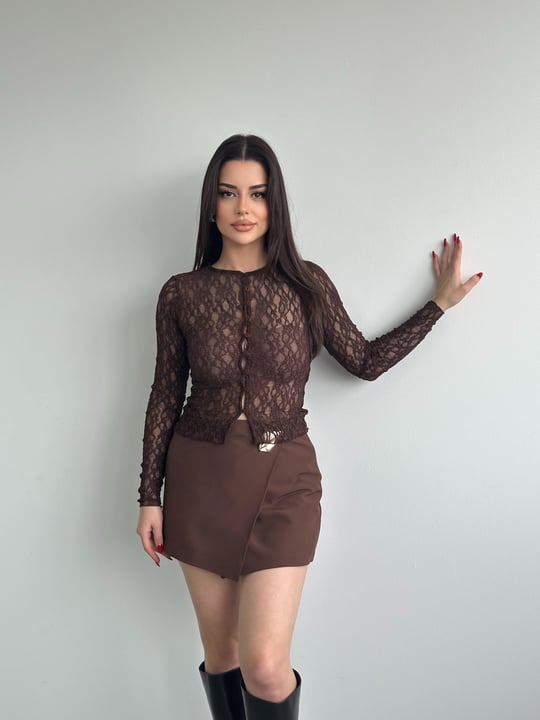 Dantel Düğmeli Bluz